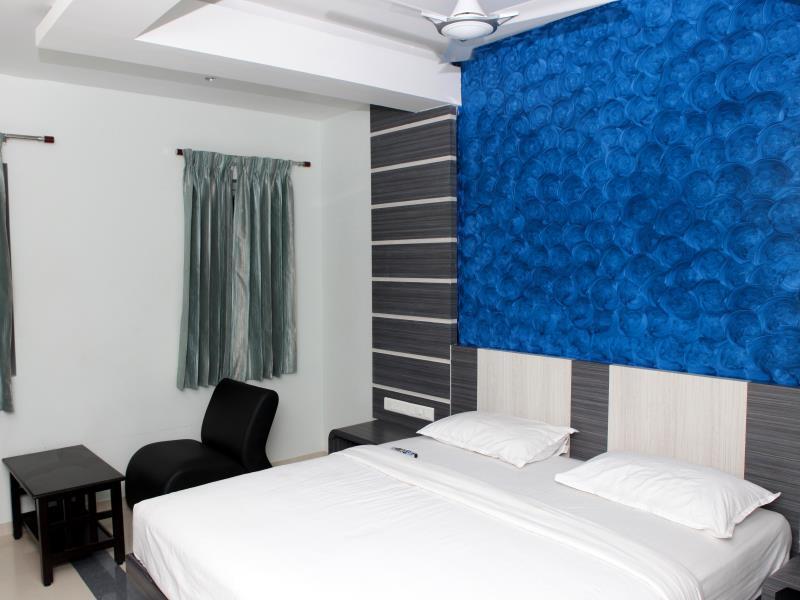 Hotel Sbs Grand Coimbatore Esterno foto